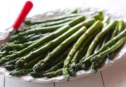 Garlic Pepper Roasted Asparagus