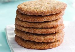 Pecan-Cinnamon Wafers