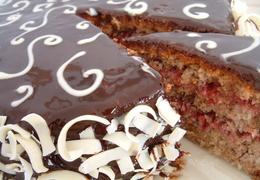 Vişneli Çikolatalı Pasta