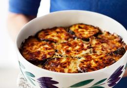 Low-carb eggplant gratin