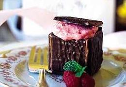 Chocolate Boxes with Raspberry Mousse