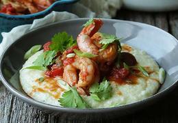 Sriracha Tomato Shrimp and Grits