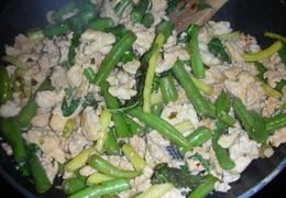 Thai Chicken Stir-Fry - 4 Points