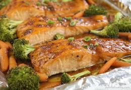 Teriyaki Glazed Salmon Recipe (One Pan Meal)