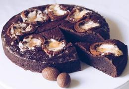 Creme Egg Brownie Cake Recipe