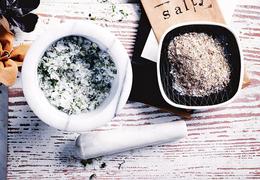 Garlic and herb salt