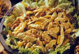Рецепт салата с ананасами Искушение