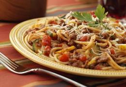 Spicy Spaghetti with Beef and Vegetables