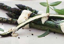 Asparagus with Fresh Mozzarella