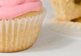Chocolate Egg Stuffed Cupcakes Recipe