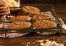 Ginger Cookies with Black Pepper