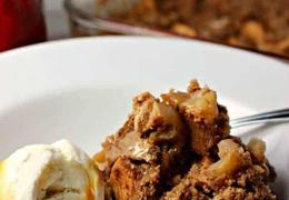 3-Ingredient Apple Spice Dump Cake