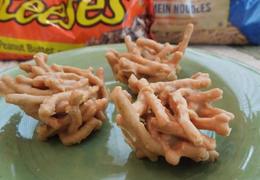 Reese's Haystacks Recipe - (4.7/5)