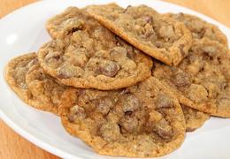 Graham Cracker Chocolate Chip Cookies