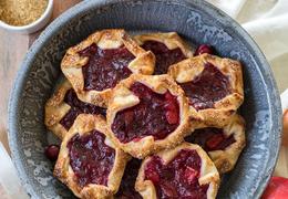 Easy Cranberry Apple Tarts