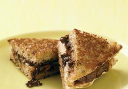 Panini with Banana and Chocolate Hazelnut Spread