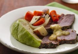 Slow-Cooker Corned Beef and Cabbage