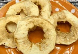 Dehydrating Apples in the Air Fryer