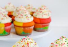 Rainbow Cupcakes with Buttercream Frosting