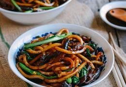 Shanghai Fried Noodles (Cu Chao Mian)