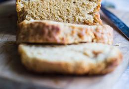 Simple Vegan Beer Bread