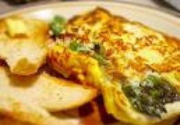 Omelete de perú e legumes - Receita Petitchef