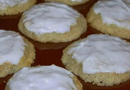 Almond Ricotta Cheese Cookies
