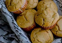 Whole Wheat Banana Muffins